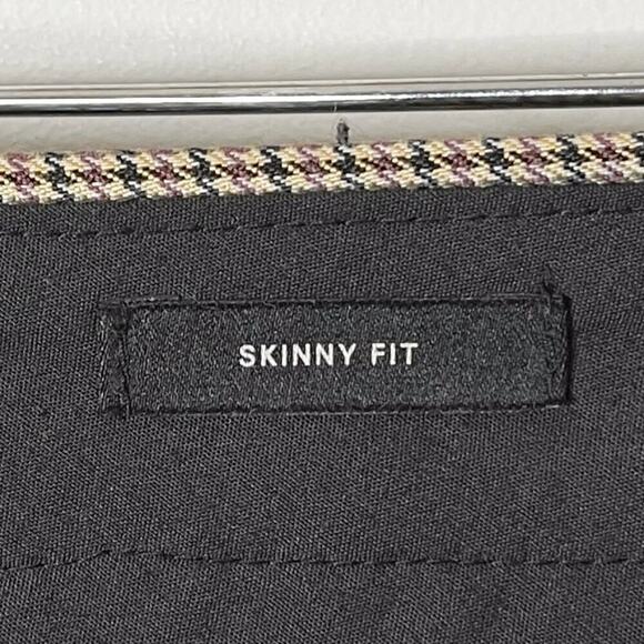 H&M Women's Skinny Fit Suit Pants Size 26 Houndstooth Plaid Beige Woven Trousers - Picture 9 of 10